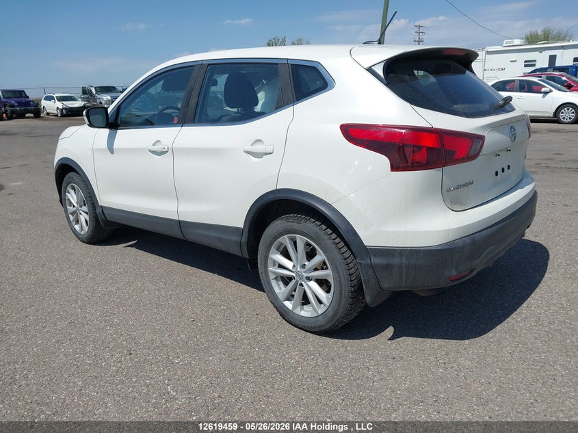 Vin: jn1bj1cr4hw108364, lot: 3018630, nissan qashqai s/sl/sv 20173