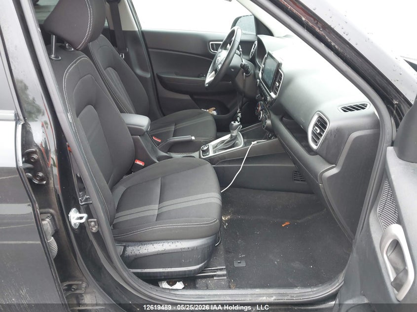 2023 Hyundai Venue Sel/Limited VIN: KMHRC8A37PU237802 Lot: 12619489