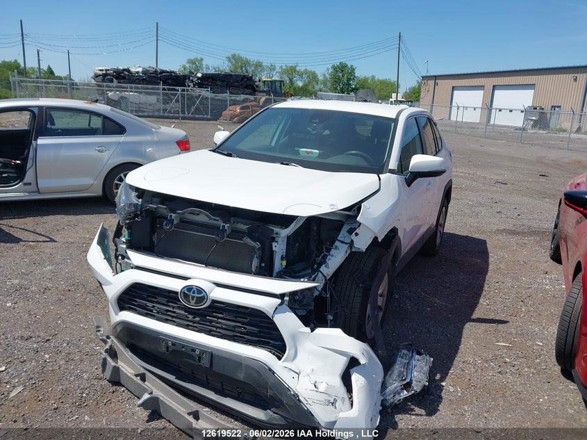Vin: 2t3z1rfv8nc200768, lot: 3018695, toyota rav4 le 20222
