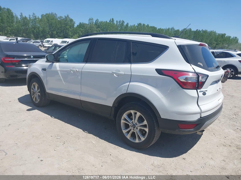 Vin: 1fmcu9gd4jub65313, lot: 3018910, ford escape se 20183