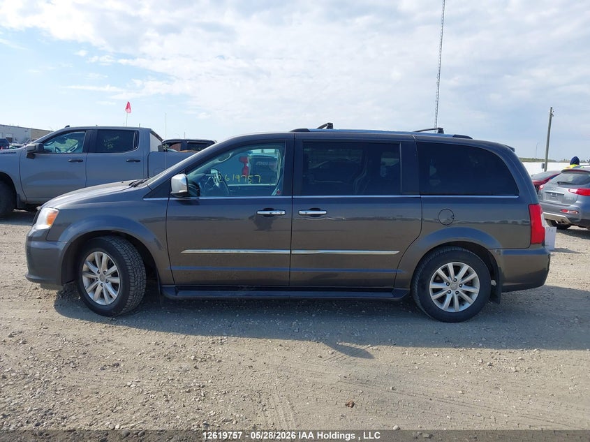 2016 Chrysler Town & Country Limited VIN: 2C4RC1GG0GR271504 Lot: 12619757
