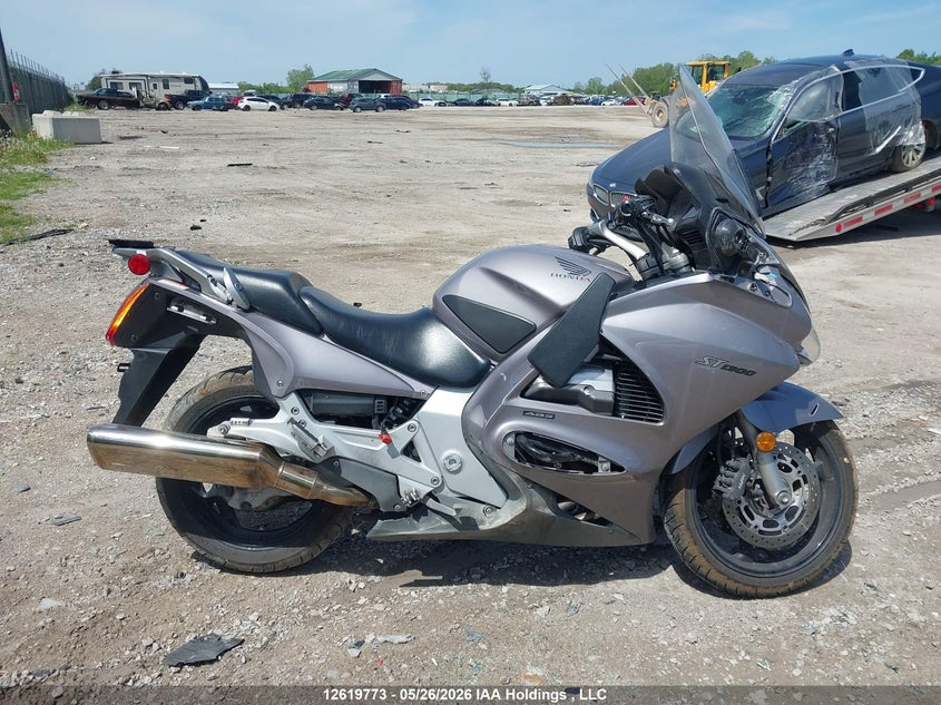 2003 HONDA ST 1300 A 2