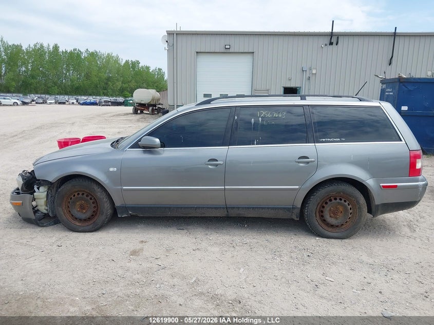 2002 Volkswagen Passat Glx VIN: WVWYH23B52E059880 Lot: 12619900