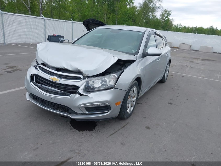 2015 Chevrolet Cruze, Front, IAAI, VIN 1G1PC5SB7F7237384 — photo 2
