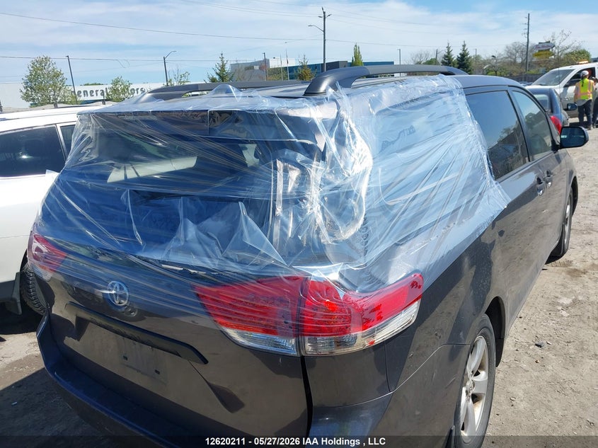 2012 Toyota Sienna 3.5 grey Lot 111012620211 Vin 5TDZK3DC8CS196679