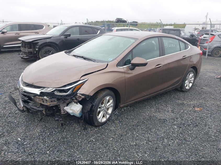 Vin: 1g1be5sm8k7121160, lot: 3019658, chevrolet cruze lt 20192