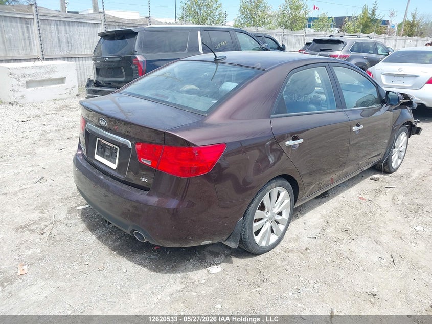 Vin: knafw4a32b5385928, lot: 3019788, kia forte 2.4l sx/2.4l sx luxury 20114