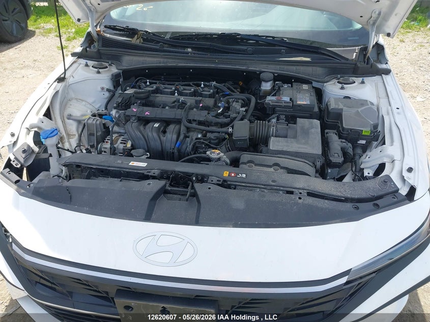 2025 HYUNDAI ELANTRA SEDAN 2.0L I-4 DOHC, VVT, 147HP