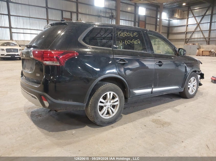Vin: ja4az2a36lz604807, lot: 3019873, mitsubishi outlander 20204