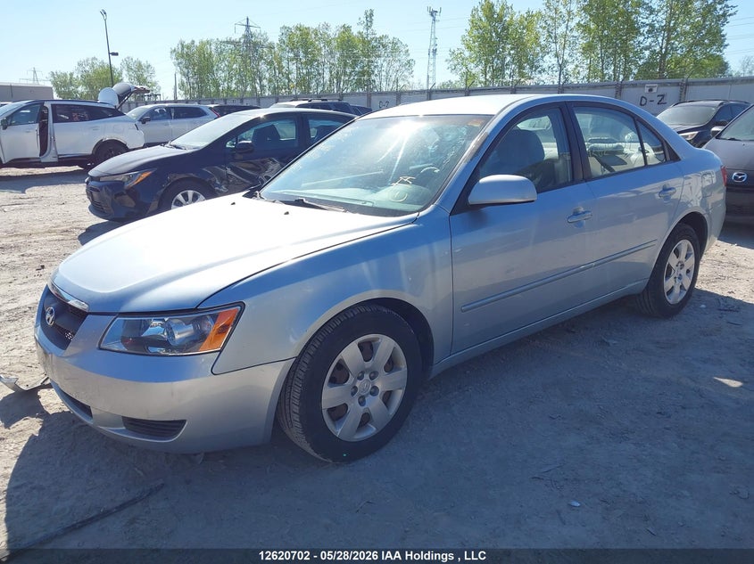 2007 Hyundai Sonata, Front, IAAI, VIN 5NPET46C97H258441 — photo 2