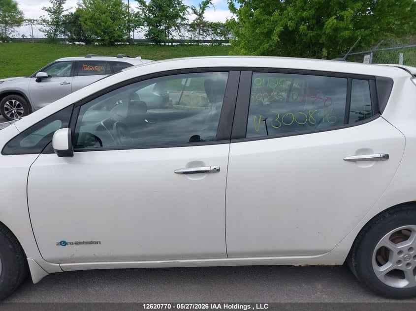 2015 NISSAN LEAF HATCHBACK ELECTRIC