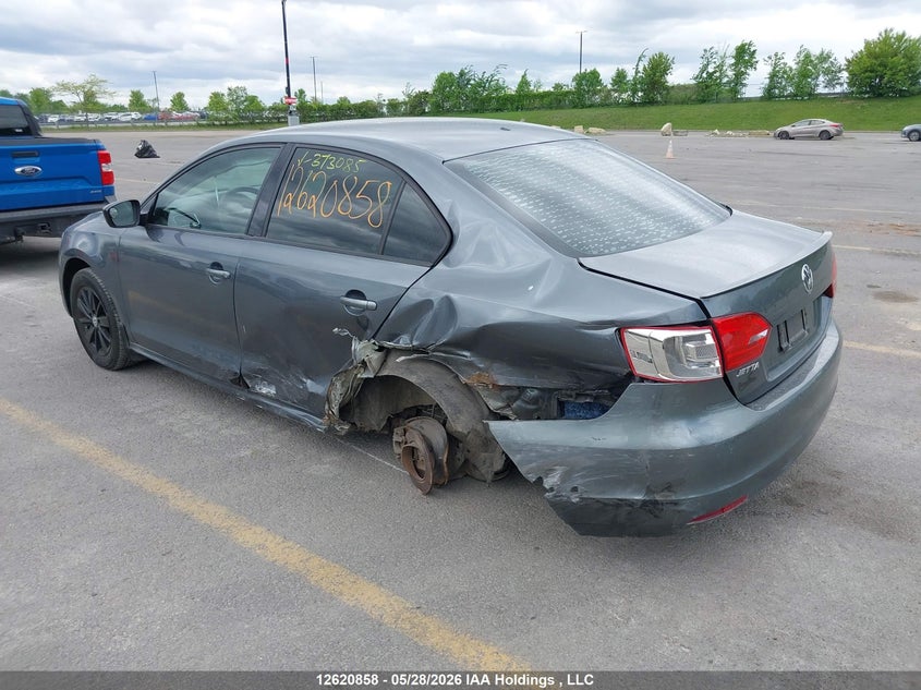 Vin: 3vw2k7aj7dm373085, lot: 3020143, volkswagen jetta 20133