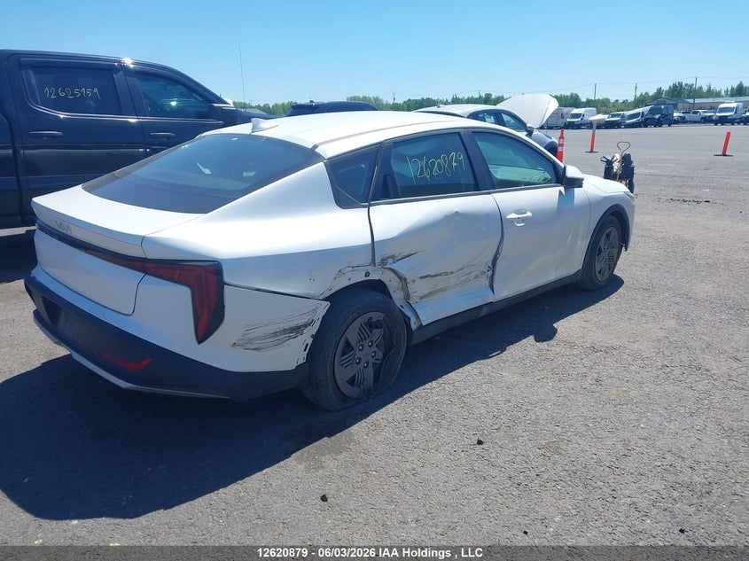 Vin: 3kpft4dexse194349, lot: 3020164, kia k4 lx 20254