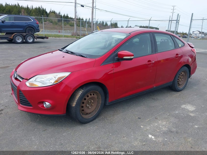 Vin: 1fahp3f2xcl388744, lot: 3020324, ford focus se 20122