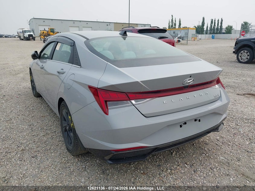 Vin: kmhln4aj4nu017019, lot: 3020451, hyundai elantra hybrid ultimate with two-tone interior 20223