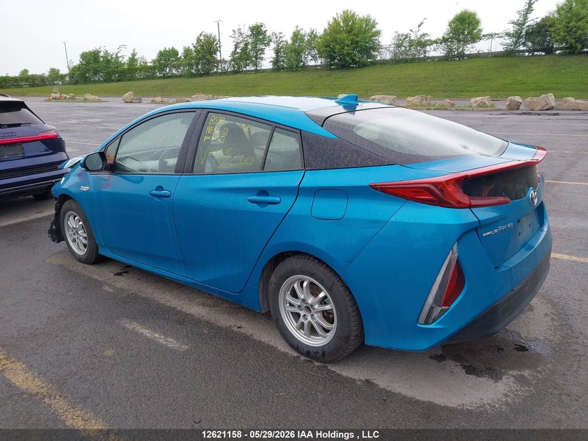 Vin: jtdkamfp2m3164260, lot: 3020475, toyota prius prime upgrade 20213