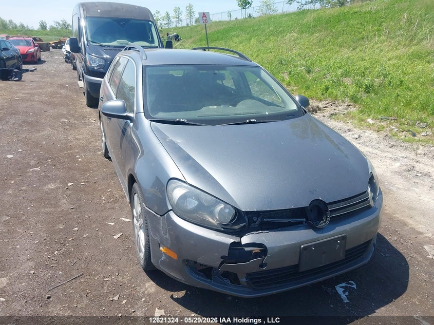 2010 Volkswagen Golf 2.5L Comfortline/2.5L Trendline VIN: 3VWKX7AJ3AM689354 Lot: 12621324