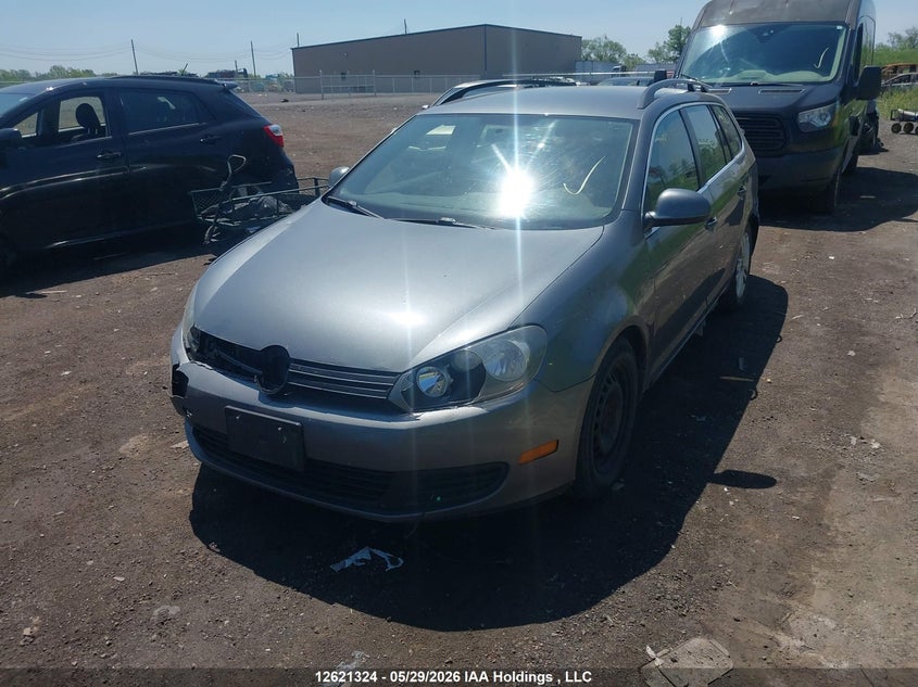 2010 Volkswagen Golf 2.5L Comfortline/2.5L Trendline VIN: 3VWKX7AJ3AM689354 Lot: 12621324