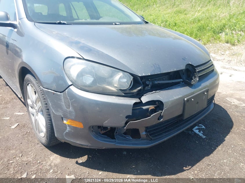 2010 Volkswagen Golf 2.5L Comfortline/2.5L Trendline VIN: 3VWKX7AJ3AM689354 Lot: 12621324
