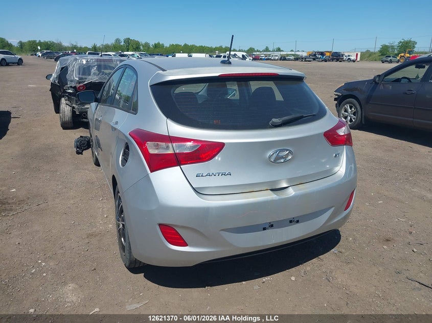 Vin: kmhd25le3du057206, lot: 3020697, hyundai elantra gt 20133