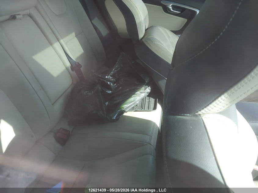 2013 VOLVO S60 SEDAN 2.5L I-5 DOHC, VVT, TURBO, 250HP