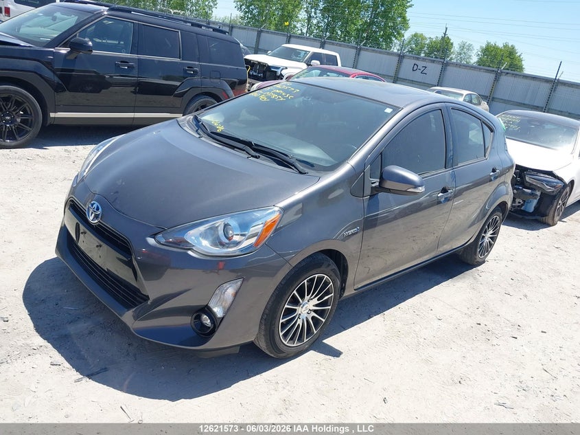 Vin: jtdkdtb31f1091854, lot: 3020905, toyota prius c technology 20152