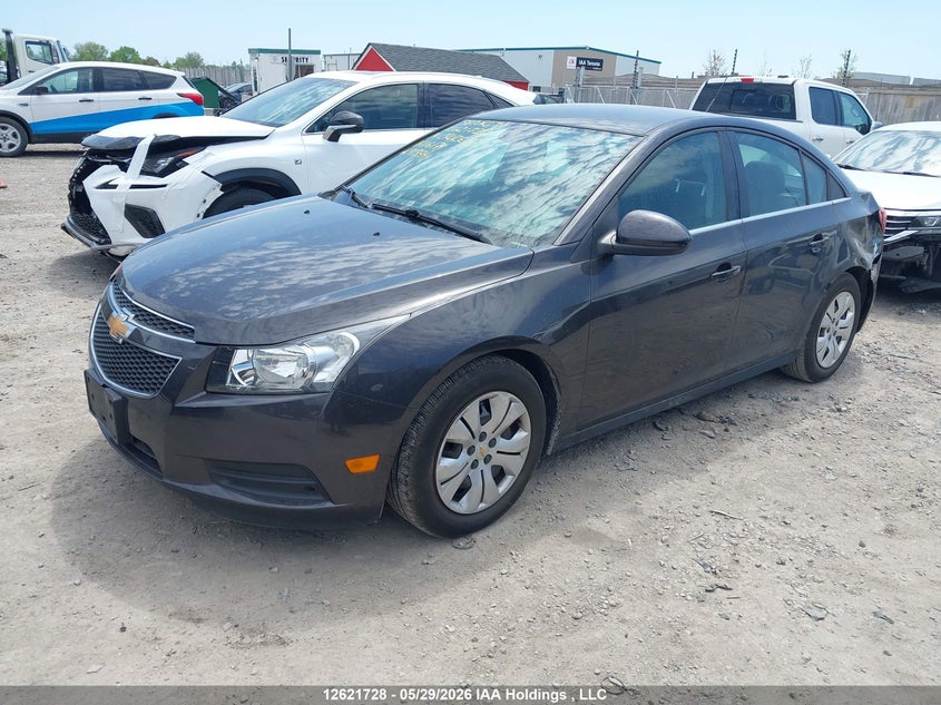 Vin: 1g1pc5sb7e7116174, lot: 3021075, chevrolet cruze 1lt 20142