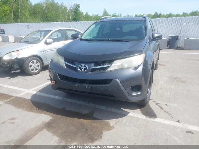 Vin: 2t3zfrev8fw142633, lot: 3021215, toyota rav4 le 20152