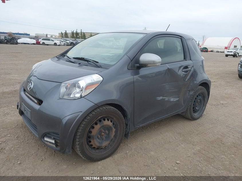 2014 Scion iQ, Left Side, IAAI, VIN JTNJJXB00EJ026635 — photo 2