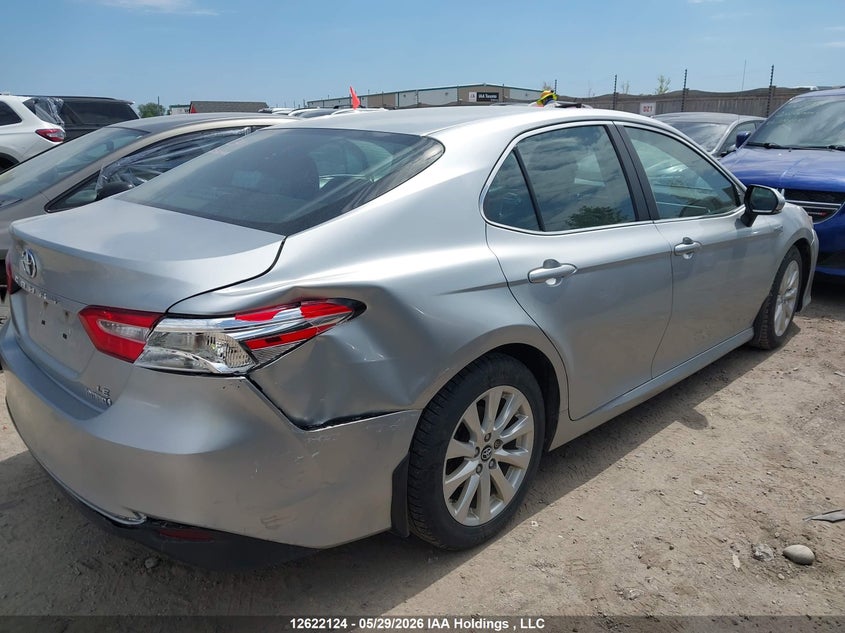 Vin: 4t1b31hk4ju500082, lot: 3021527, toyota camry hybrid le 20184