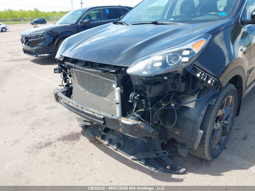 2021 Kia Sportage Ex Premium S/Ex S VIN: KNDPNCAC4M7872561 Lot: 12622202