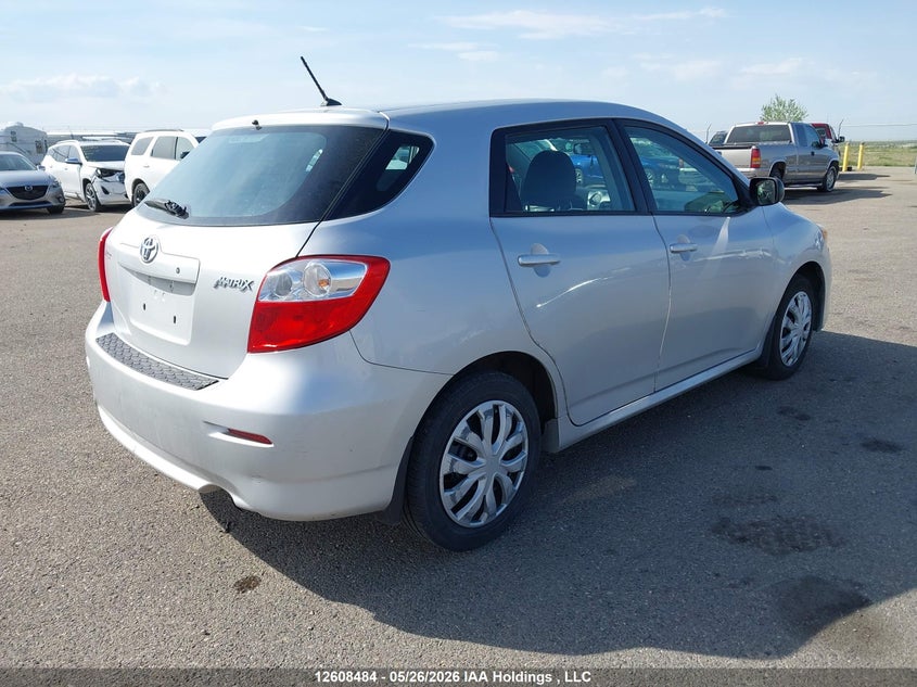 Vin: 2t1ku4ee0dc057612, lot: 3021789, toyota matrix wagon 20134