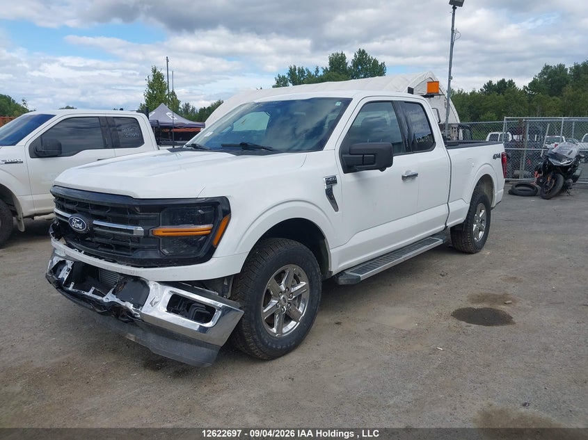 2024 Ford F-150 Xlt, Front, IAAI, VIN 1FTFX3L8XRKD86789 — photo 2