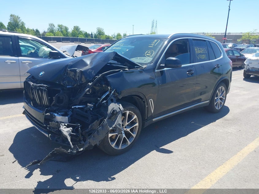 2019 BMW X5, Front, IAAI, VIN 5UXCR6C50KLK88213 — photo 2