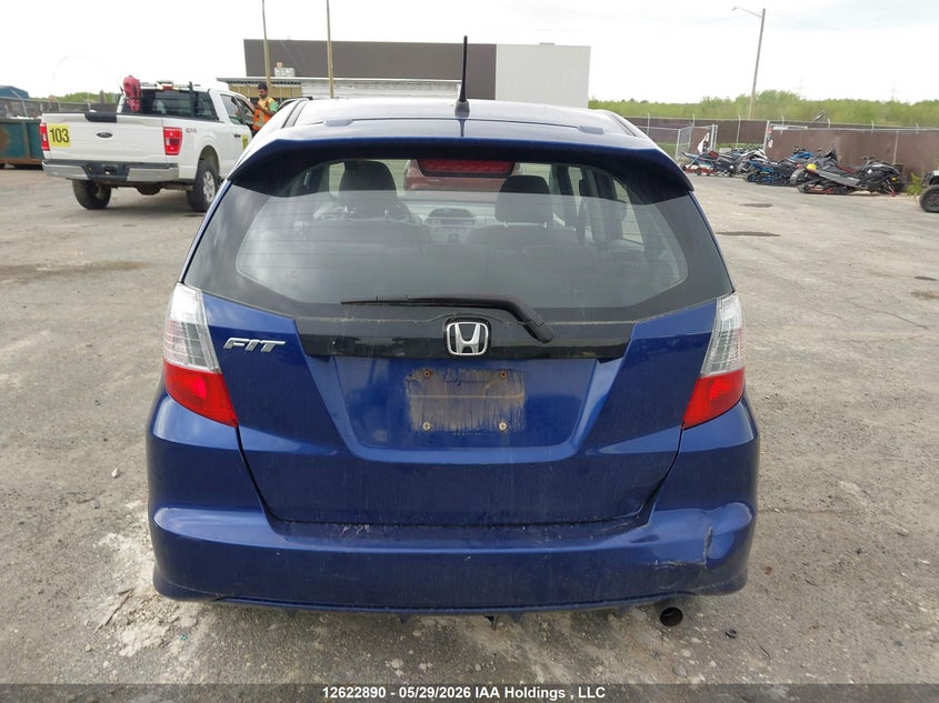 2011 Honda Fit Lx VIN: JHMGE8H55BC801795 Lot: 12622890
