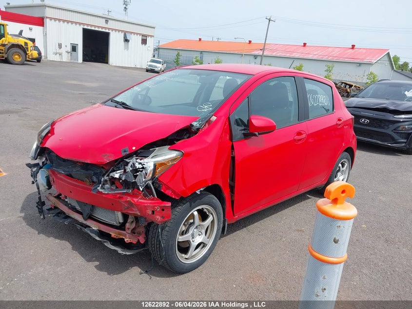 Vin: vnkktud33fa052261, lot: 3022335, toyota yaris le 20152
