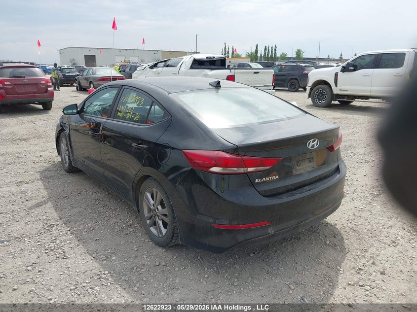 Vin: kmhd84lf6ju548382, lot: 3022373, hyundai elantra gl se 20183