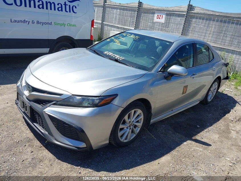 Vin: 4t1g11ak5mu600900, lot: 3022485, toyota camry se 20212