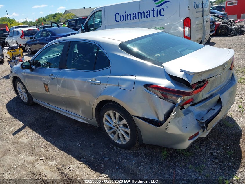 Vin: 4t1g11ak5mu600900, lot: 3022485, toyota camry se 20213
