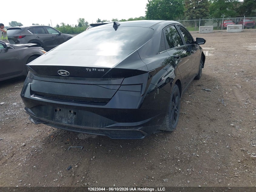 Vin: kmhln4aj9nu032180, lot: 3022494, hyundai elantra hybrid ultimate with two-tone interior 20224
