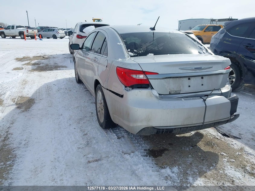 Vin: 1c3bc4fb8bn530615, lot: 3022554, chrysler 200 lx 20113