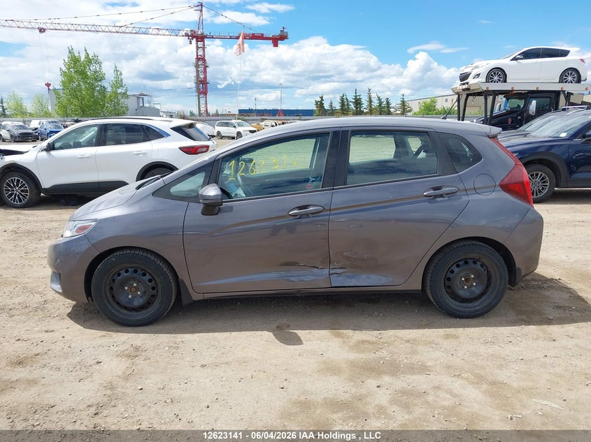 2017 Honda Fit Se VIN: 3HGGK5H63HM101042 Lot: 12623141