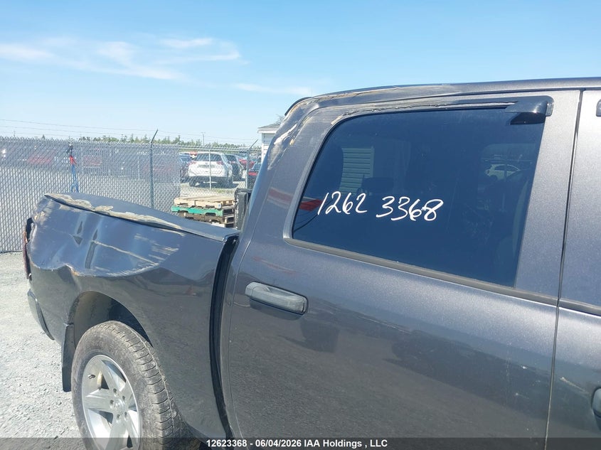 2018 Ram 1500 5.7 Ram St grey Lot 111012623368 Vin 3C6RR7KTXJG151865