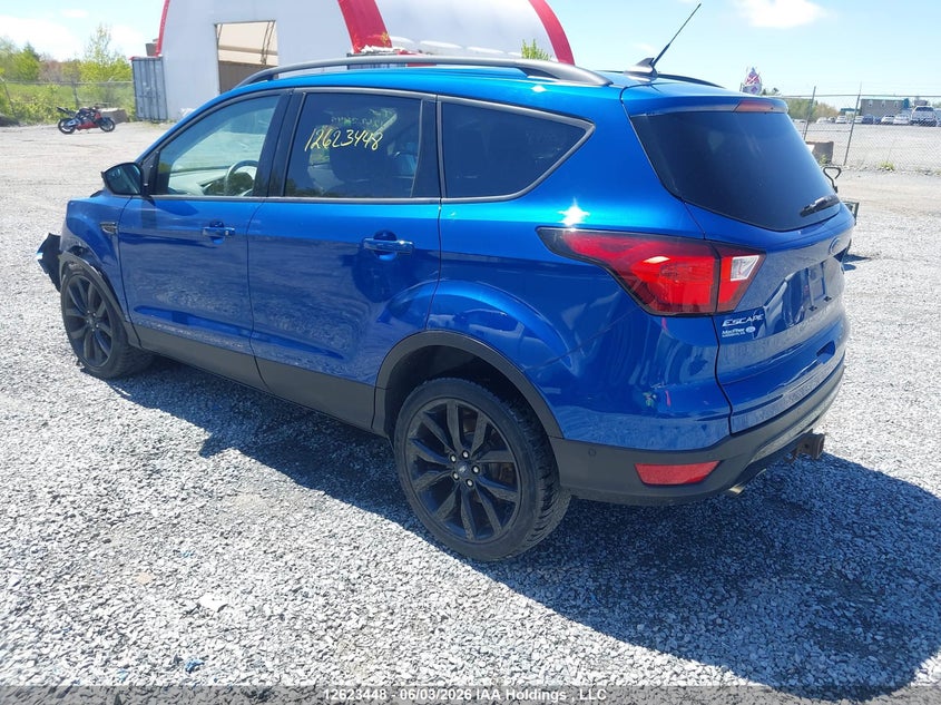 Vin: 1fmcu9j92kub71696, lot: 3022936, ford escape titanium 20193