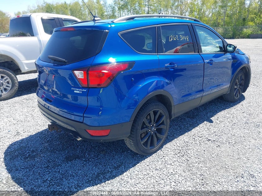 Vin: 1fmcu9j92kub71696, lot: 3022936, ford escape titanium 20194