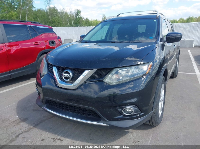 2016 Nissan Rogue, Right Side, IAAI, VIN 5N1AT2MV6GC836686 — photo 2