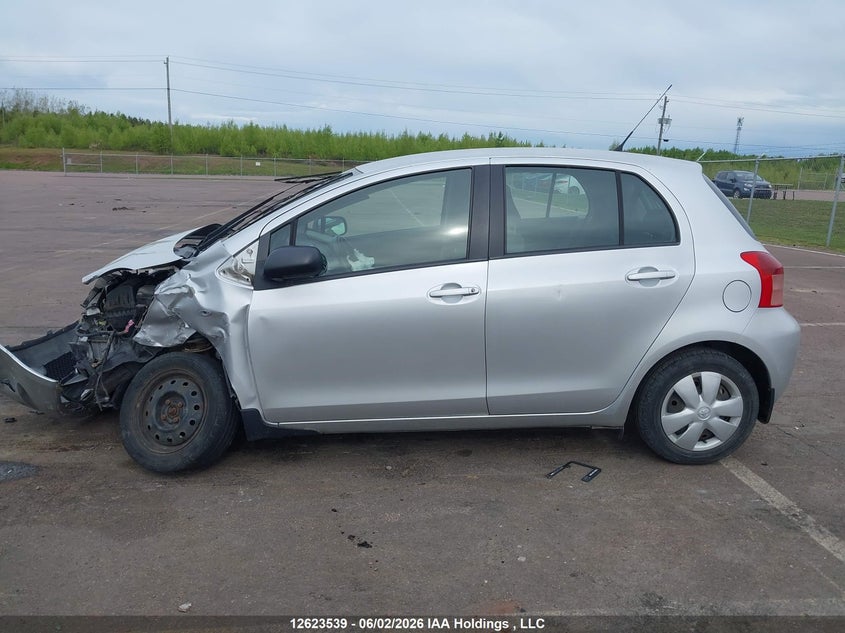 2007 Toyota Yaris Le/Rs VIN: JTDKT923575137234 Lot: 12623539
