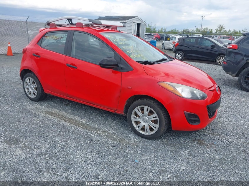 Vin: jm1de1hy8b0112969, lot: 3023100, mazda mazda2 gs/gx 2011 img_1