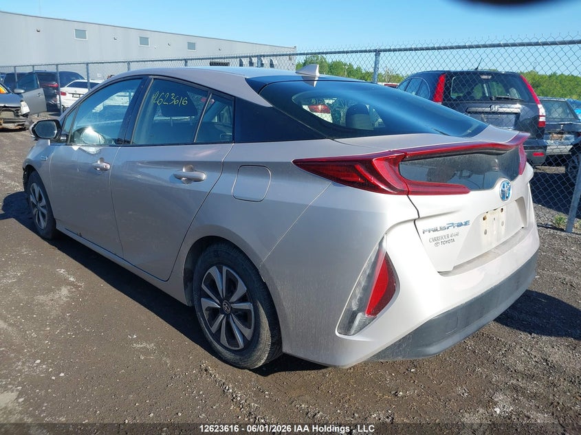 Vin: jtdkarfp7h3044750, lot: 3023129, toyota prius prime technology 20173