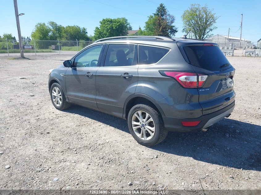 Vin: 1fmcu0gd4juc92221, lot: 3023205, ford escape se 20183